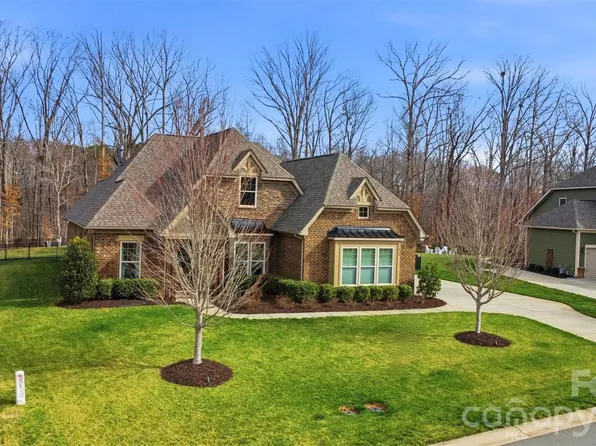 1415 Torrens Dr, Monroe, NC 28110