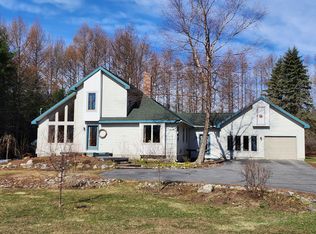 399 Cushman Rd, Winslow, ME 04901