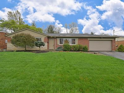 1043 W Galbraith Rd, Cincinnati, OH, 45231