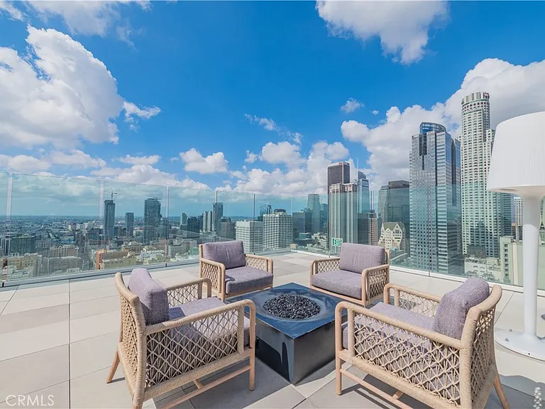 400 S Broadway Ave #1203 — Photo 58