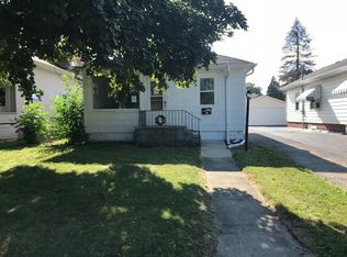 578 Washington Park, Waukegan, IL 60085