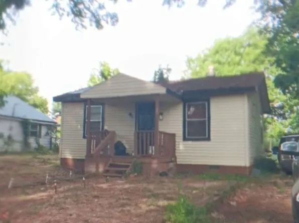 426 N Eclipse St, Florence, AL 35630