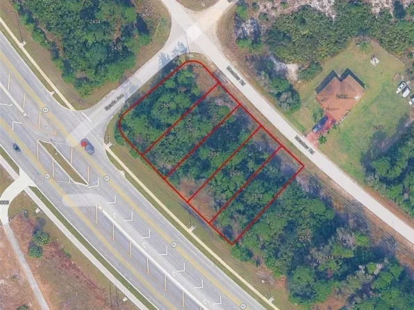 2500 Meadow Rd, Lehigh Acres, FL 33974