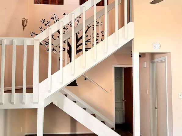 201 E Noton St APT 107, Pflugerville, TX 78660