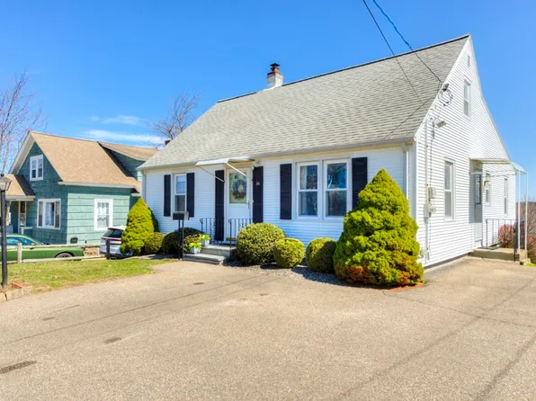 50 Collins St, Worcester, MA 01606