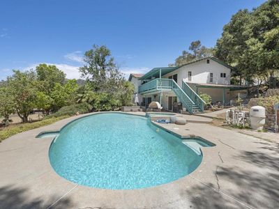 631 Hardell Ln, Vista, CA, 92084