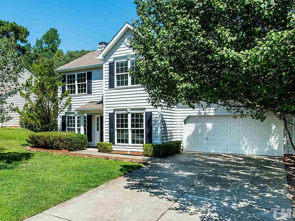 2nd image of 107 Ridge Lake Dr