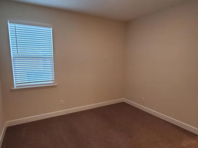 3432 Auvenshine Way — Photo 10