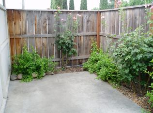 2700 Macdougal St APT 24, Modesto, CA 95350