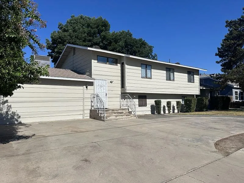 Upstairs unit