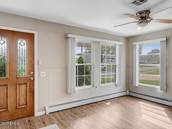 4th image of 49 Trent Drive