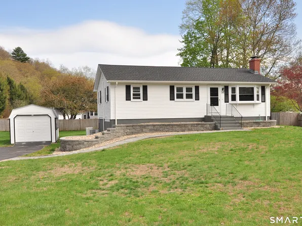 26 Canton Valley Circle, Canton, CT 06019