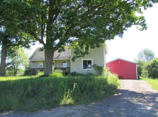 235 S Ridge Rd, Quincy, MI 49082