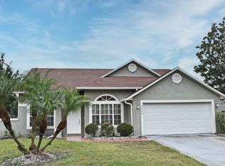 3709 Running Water Dr, Orlando, FL 32829