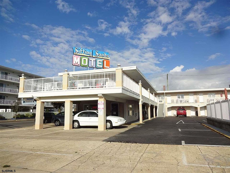 1st image of 840 Ocean Ave #18