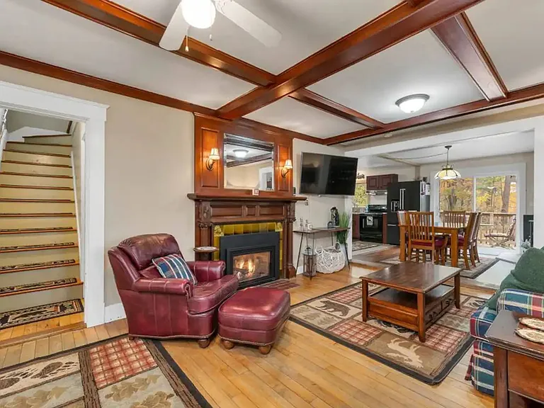 23 Red Gate Ln — Photo 12