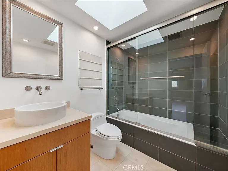 9653 Oak Pass Rd — Photo 24