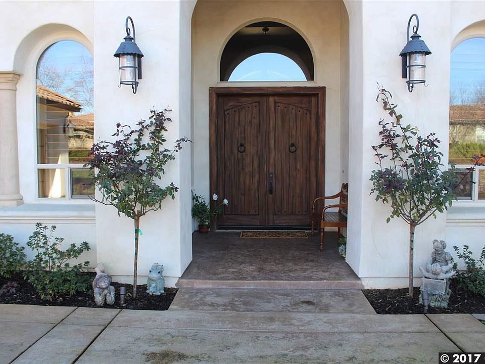 1st image of 3748 Saint Julien Way