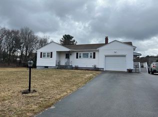 39 Mill Rd, Chelmsford, MA 01824