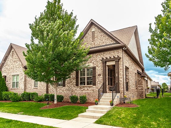 2nd image of 1170 Cavaletti Cir W