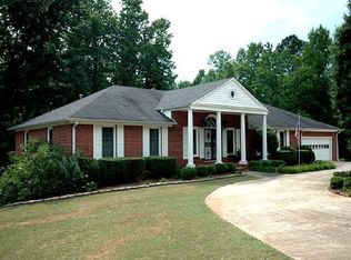 1110 West Rd, Roswell, GA 30075