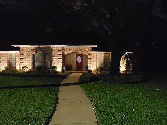 4th image of 4710 Lake Park Dr