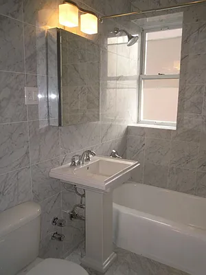 Rented by Metropolitan Equities | media 6