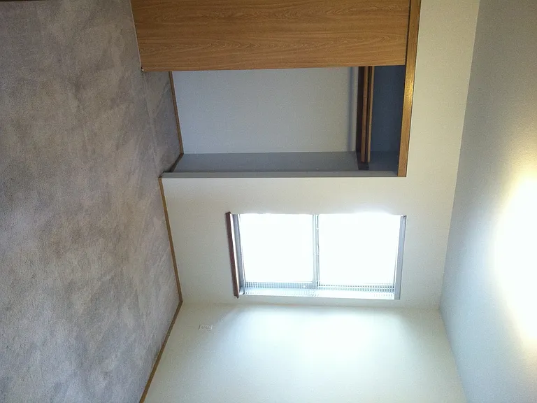 Big Rock Apartments (480 S Oak Harbor St.) — Photo 19
