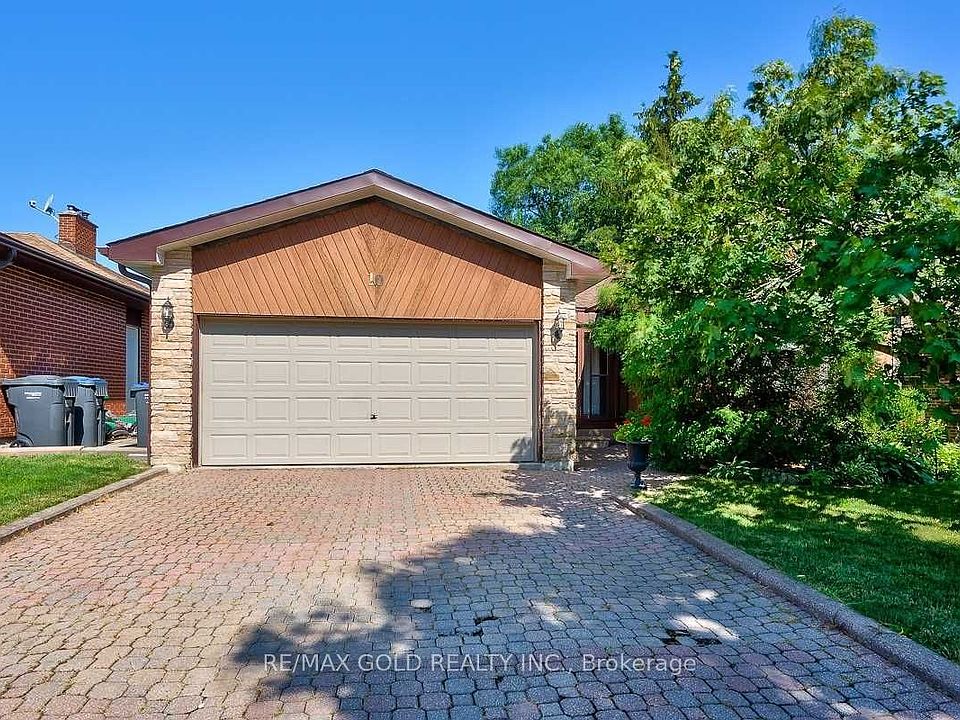 1st image of 10 Milford Cres