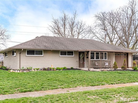 3rd image of 4759 Rexwood Dr