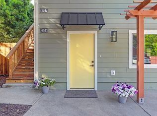 3905 D St, Sacramento, CA 95819