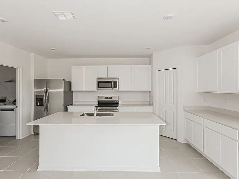 3483 Howell Dr — Photo 6