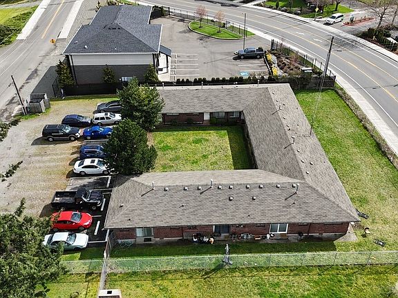 3rd image of 4902 111th Street SW