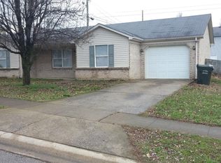 102 Rabbit Trl, Wilmore, KY 40390