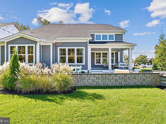 4th image of 24141 Heartleaf Rd