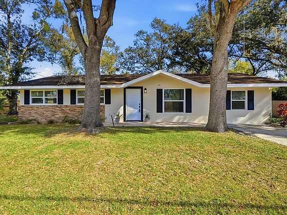 2nd image of 2415 Sutton Rd