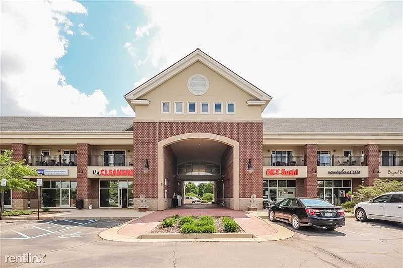 Building Photo - 283 S Zeeb Rd