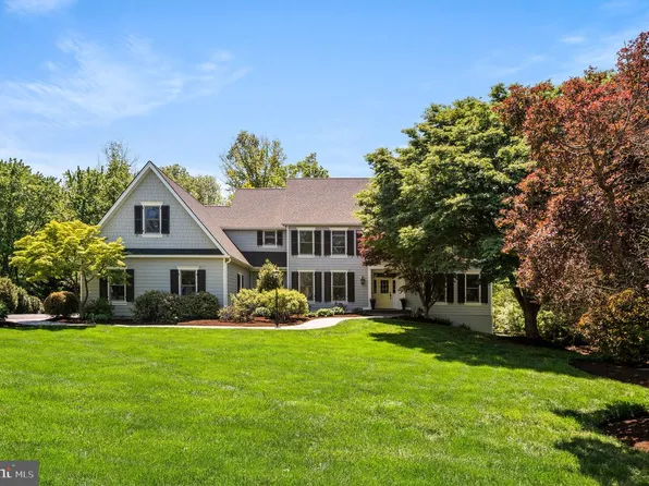 3 Greenstone Way, Malvern, PA 19355