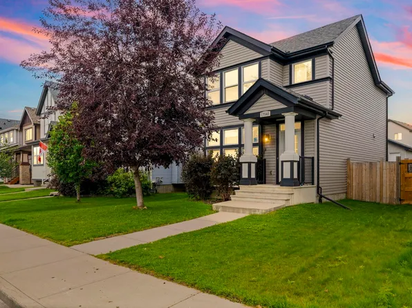 17540 58th St NW, Edmonton, AB T5Y 0T7