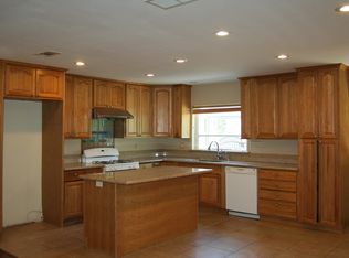545 E Spruce St, Ontario, CA 91761