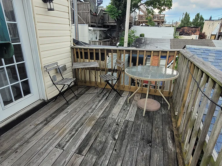 1811 E Pratt St — Photo 21