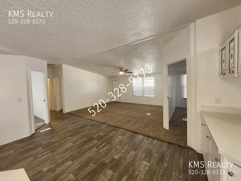 13310 N Flintlock Rd #1 — Photo 19