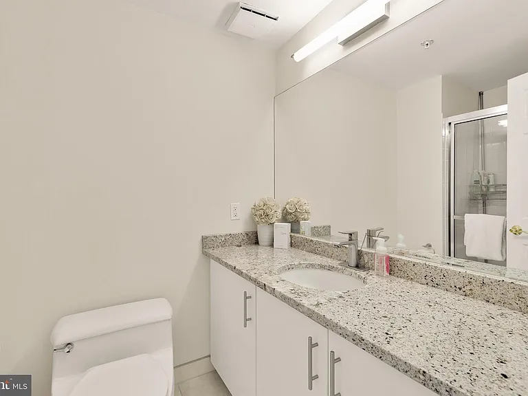 2301 N St NW #606 — Photo 23