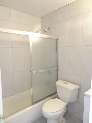 Rented by Miron Realty Group | media 50