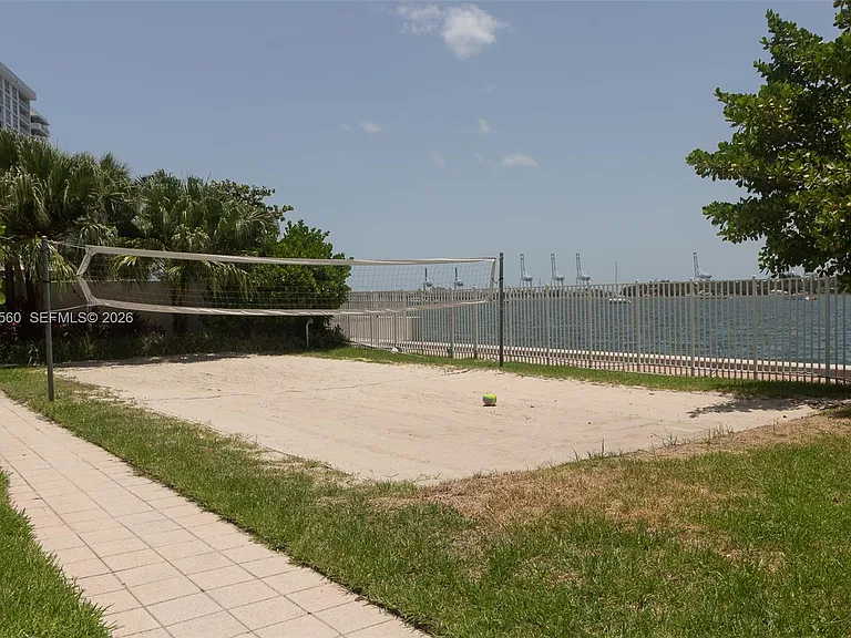 1330 West Ave #3305 — Photo 24