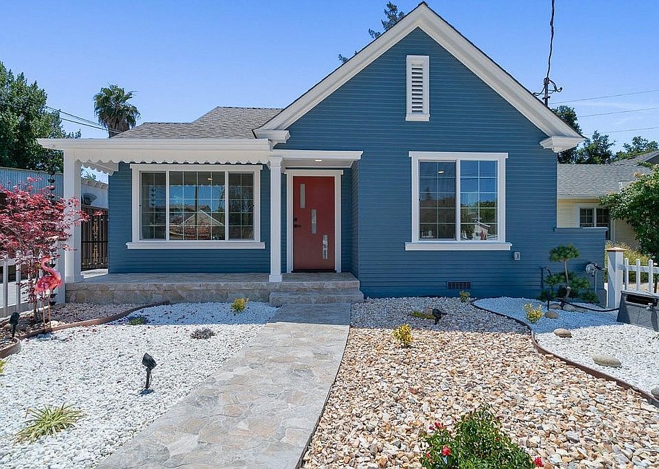 1st image of 997 Ramona Ct