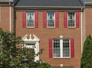 20383 Briarcliff Ter, Sterling, VA 20165