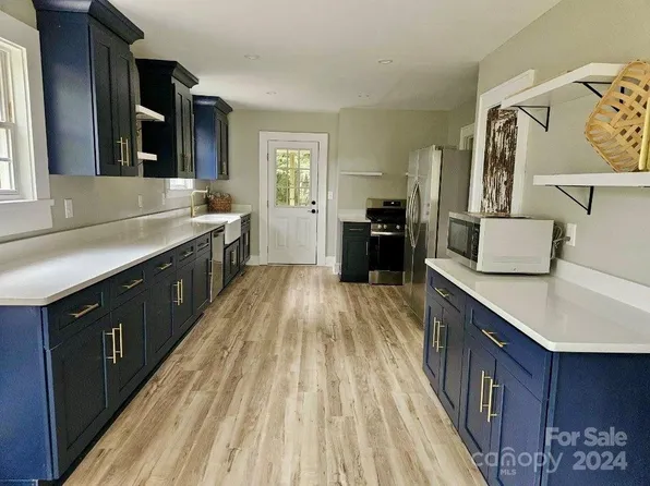 129 Lilly St, Norwood, NC 28128