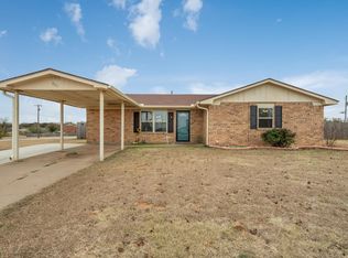 501 W Coleman Ave, Iowa Park, TX 76367