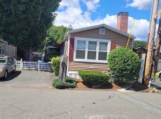 266 Newbury St #19, Peabody, MA 01960